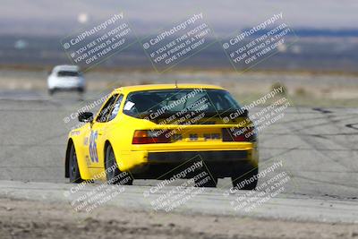 media/Oct-26-2025-CalClub SCCA (Sun) [[8ce1e69566]]/Group 2/Grapevine/